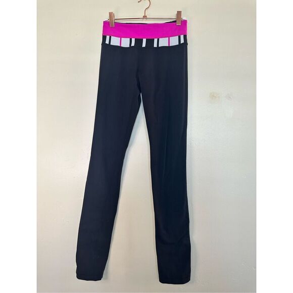 Lululemon Black and Pink Reversible Leggings Size 4 - Picture 1 of 4